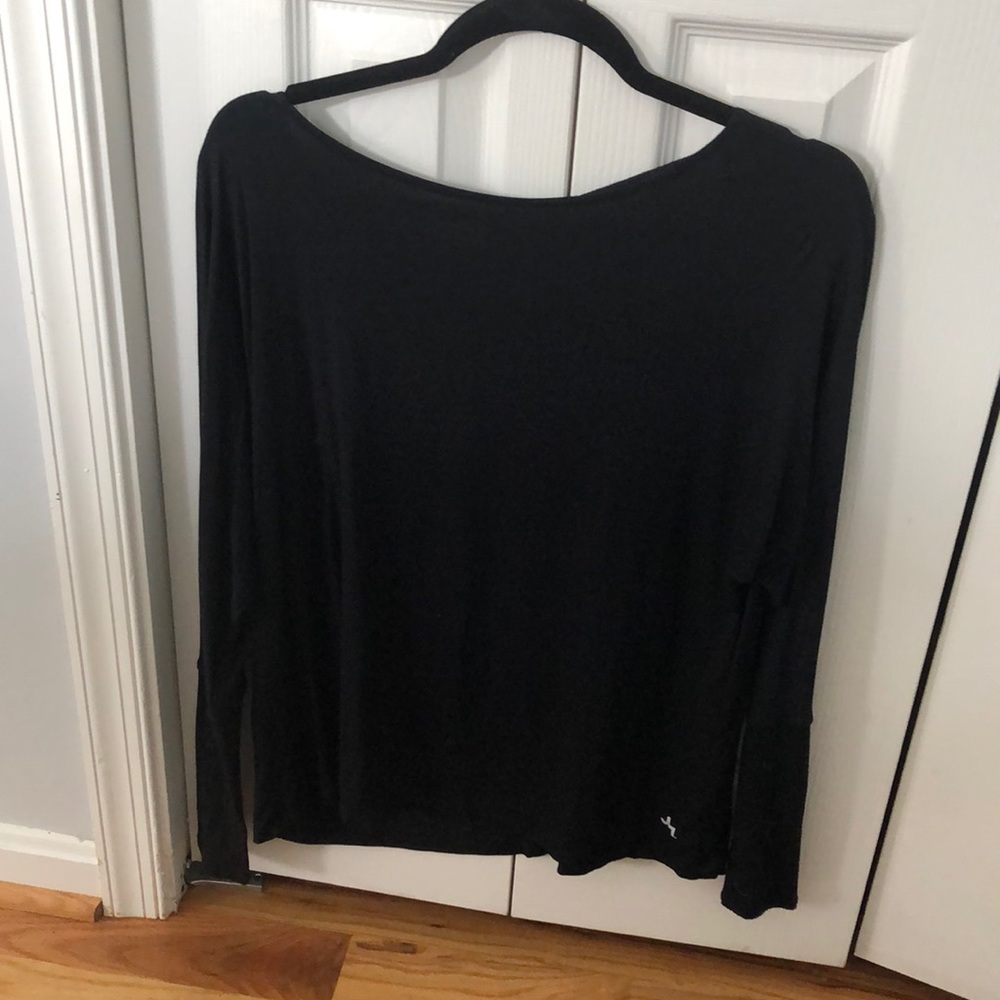 Long Sleeve Work Out Top